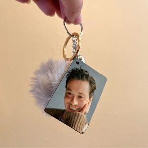 Joseph Quinn keychain